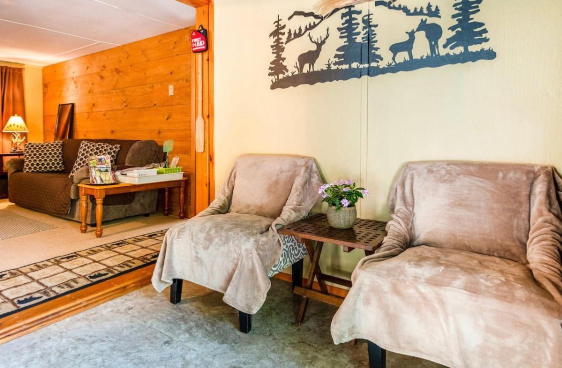 Pocono Cabin With Private Pool At Shawnee Mtn East Stroudsburg Bagian luar foto